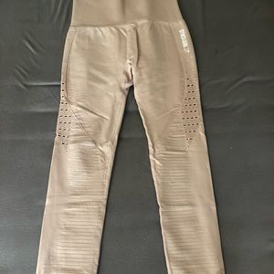 Gymshark leggings! Only worn twice!